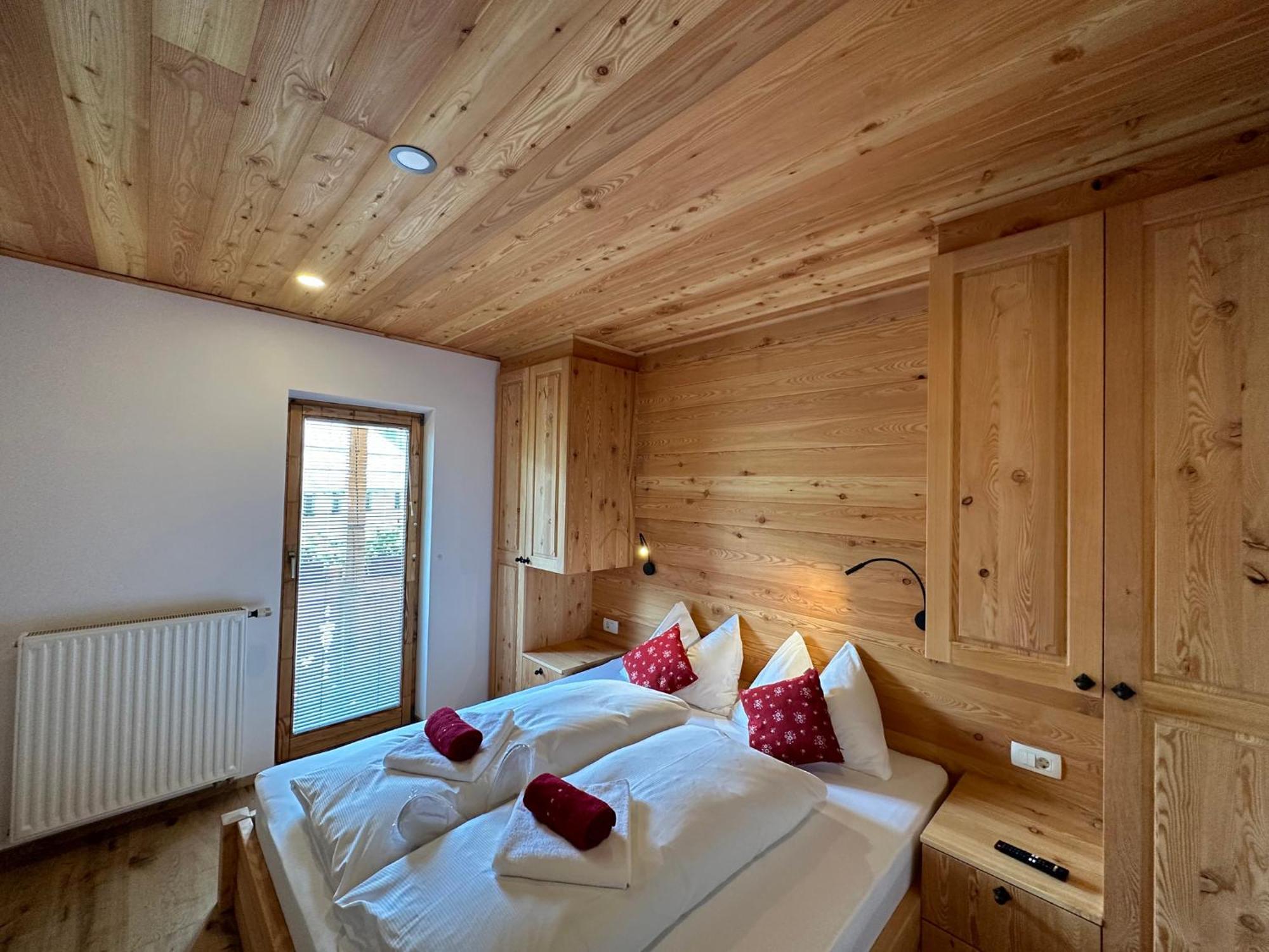 Hotel Surc Kranjska Gora Exterior photo